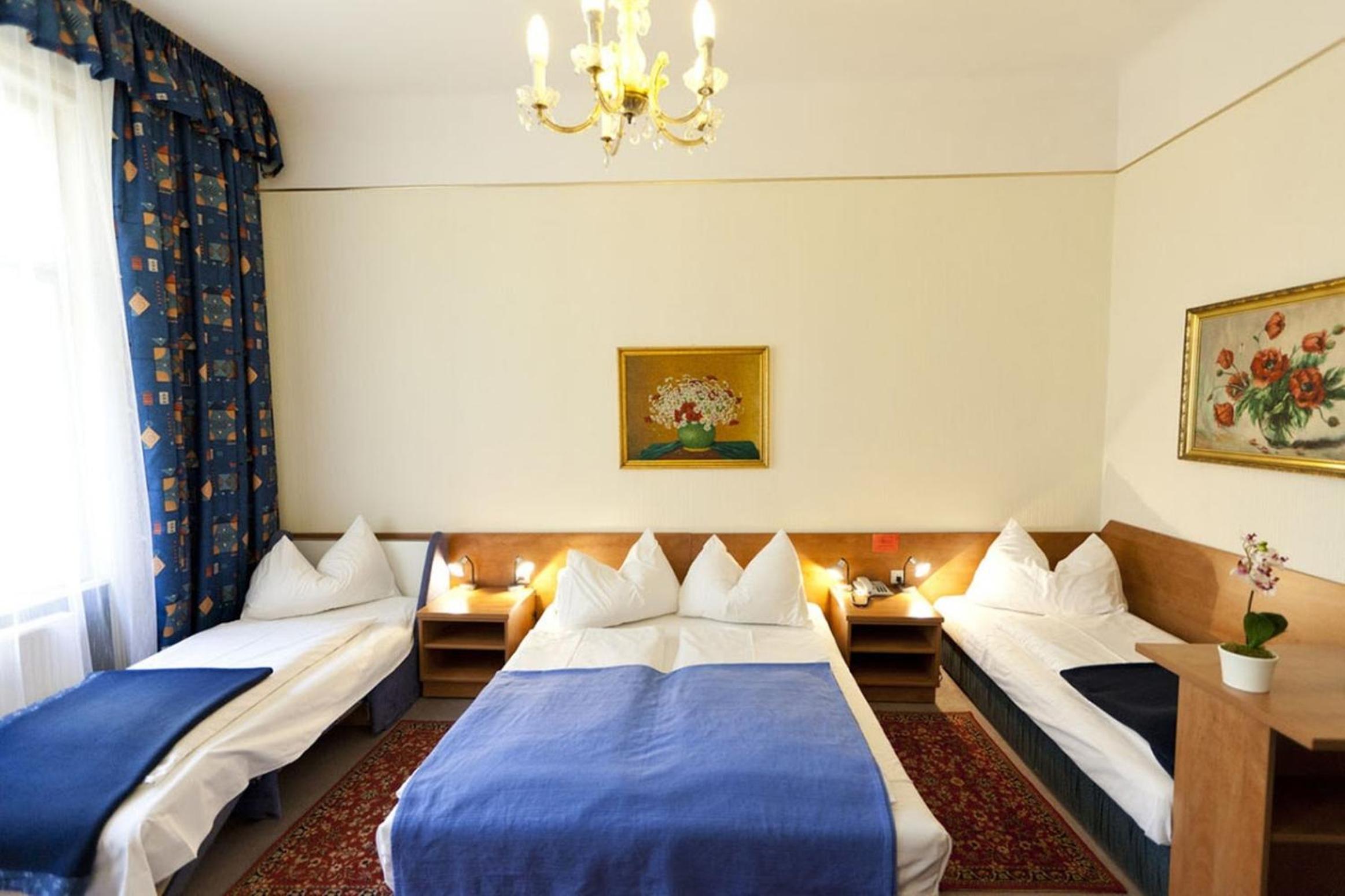 PENSION BLECKMANN HOTEL 12/21