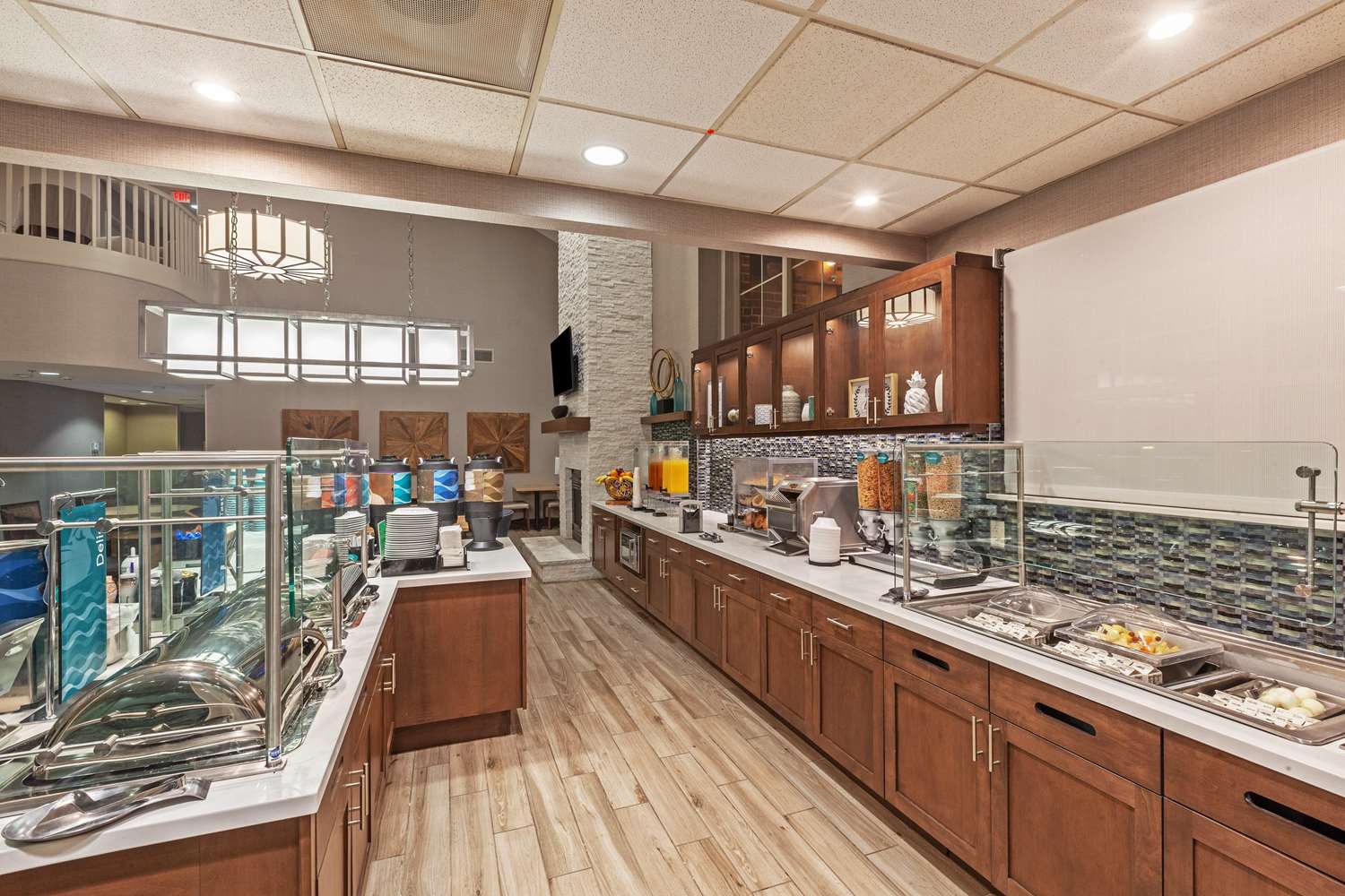 restaurant cafeteria