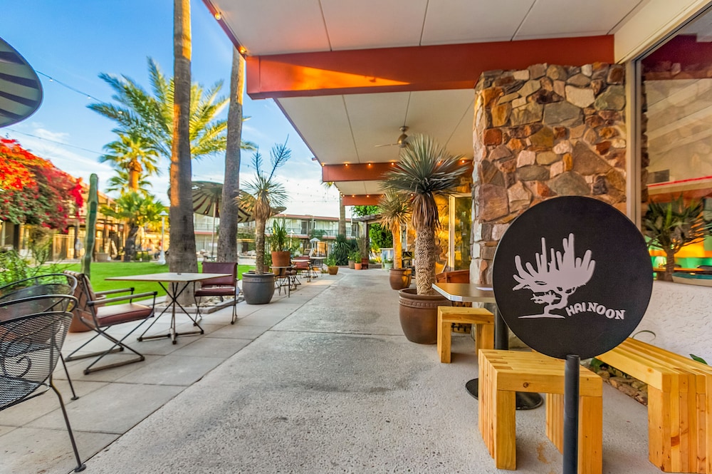 Papago Hotel by Reside, Trademark Collection by Wyndham 57/68