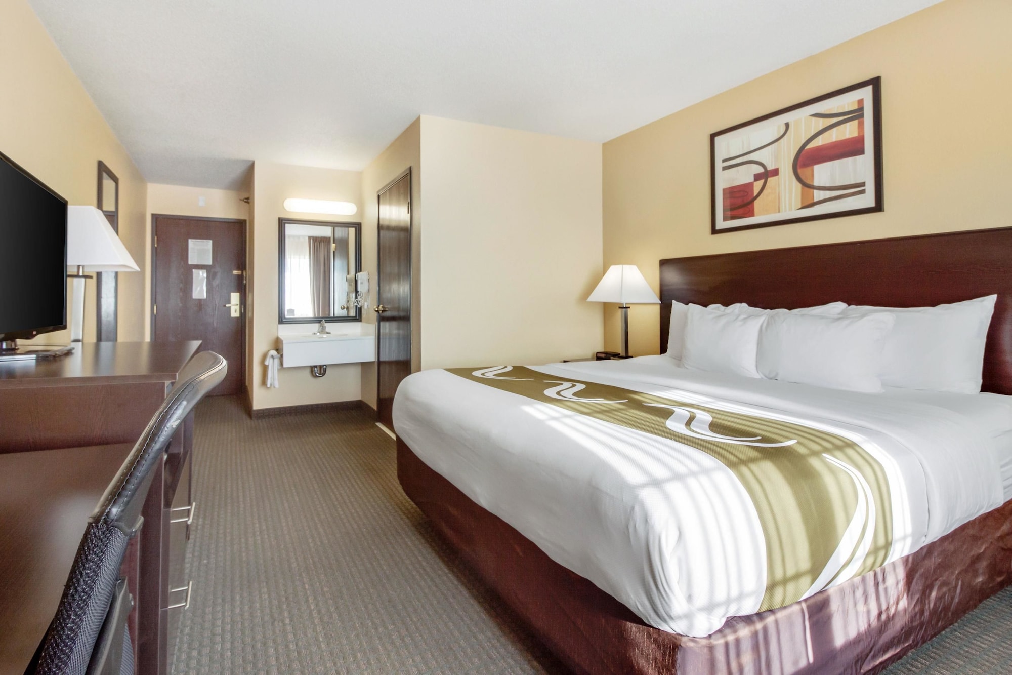 ROOM, KING BED