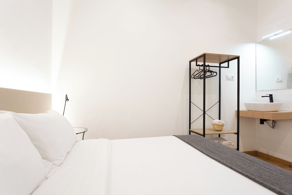 Hostal Siscinc - Adults Only 28/53