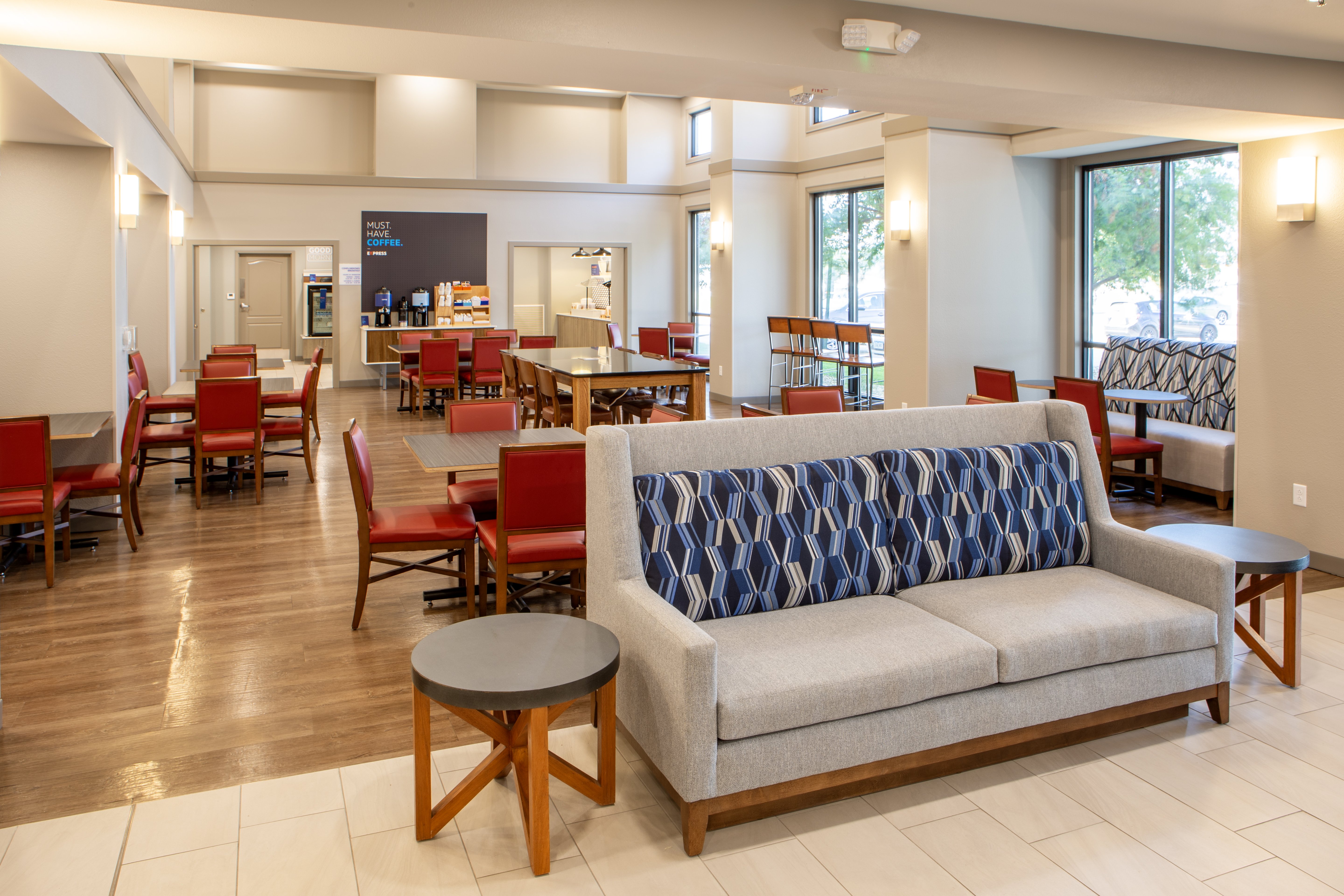 Holiday Inn Express Hotel Suites Sioux City Southern Hills 32/50