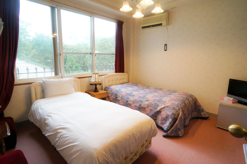 Hakuba Marchen House 10/70