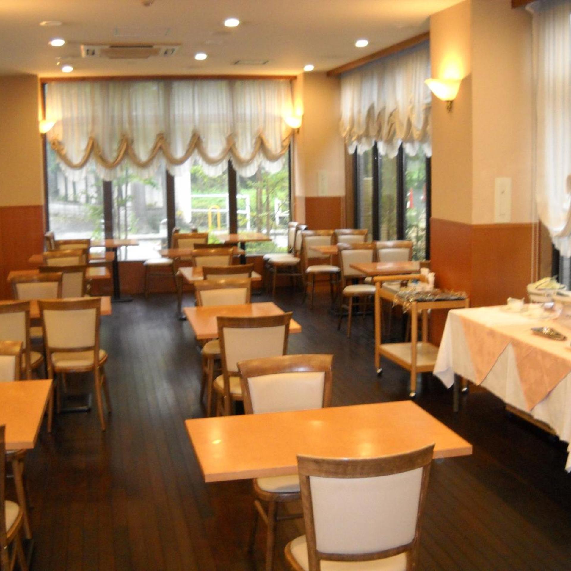 Hotel Kunimi Gotenmba 66/75
