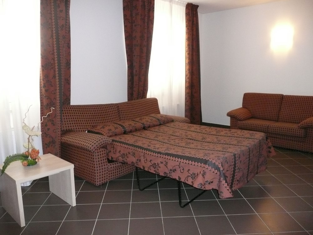 Varo Village Hotel 23/39