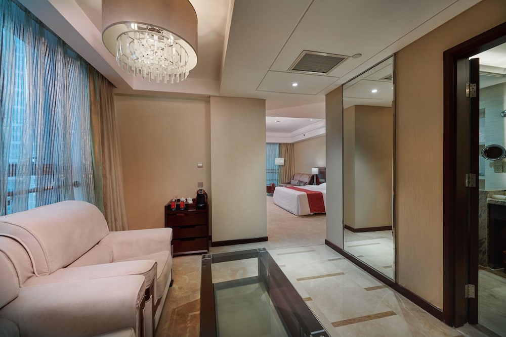 Baifuyi Hotel 40/50