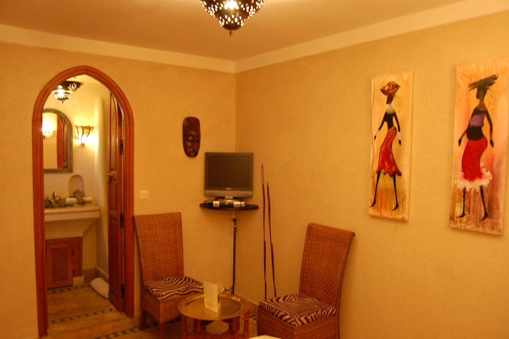 Riad Les Trois Palmiers El Bacha 38/71