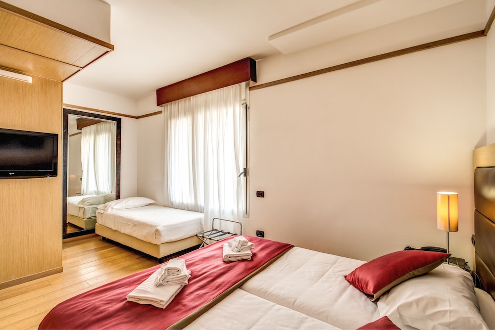 Ginevra Palace Hotel 9/30