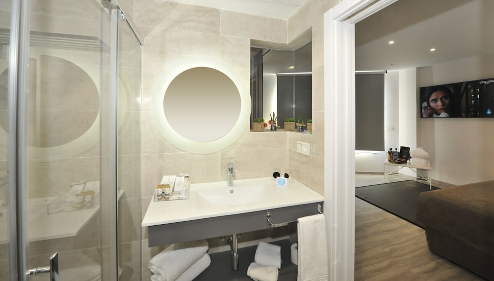 Hotel Salobrena Suites 33/34