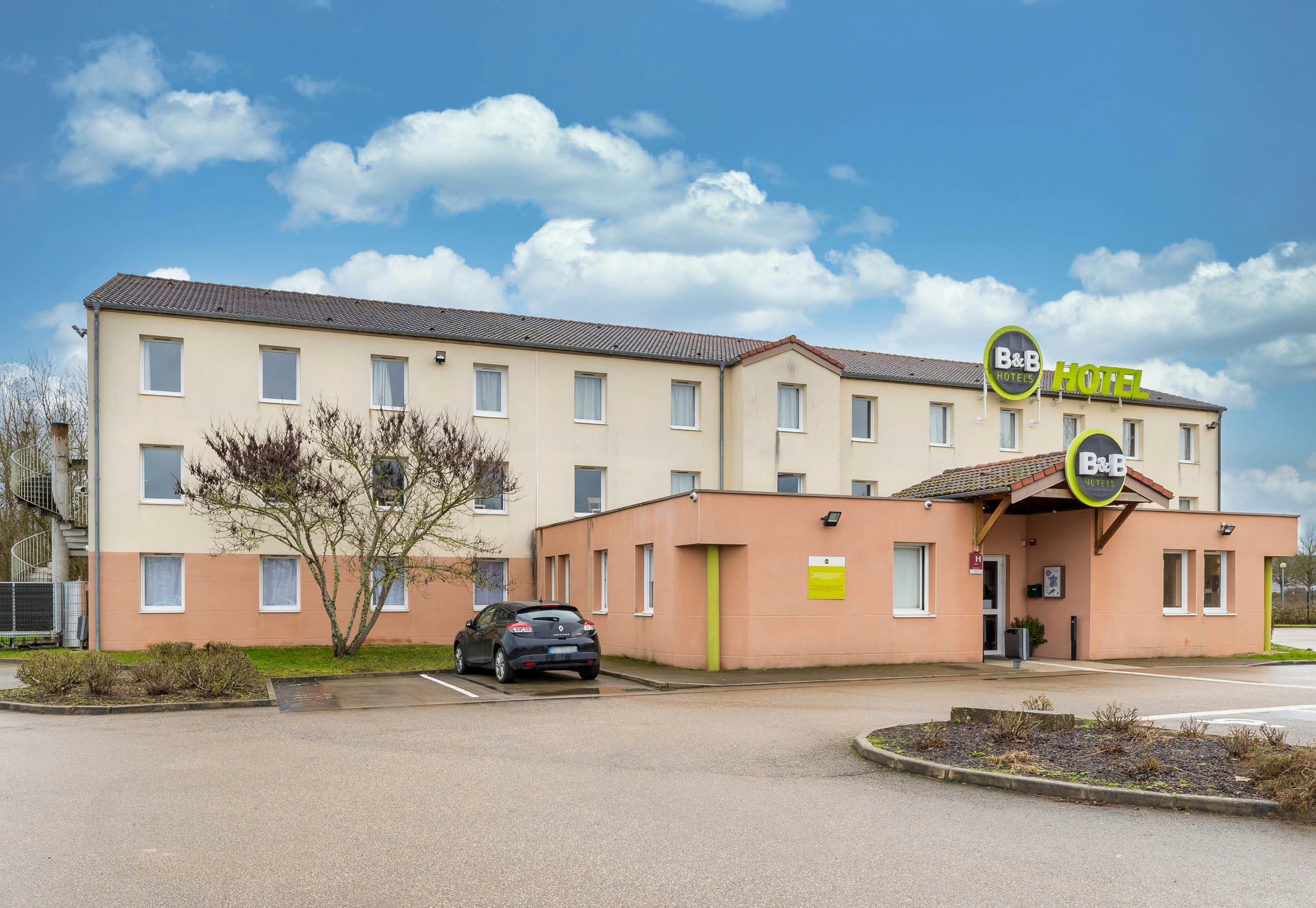 B&B HOTEL Auxerre Moneteau 49/50