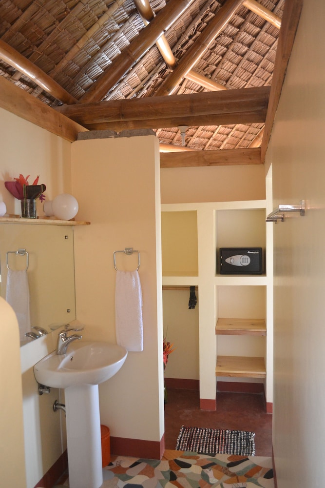 Camiguin Volcan Beach Eco Retreat Dive Resort 37/68