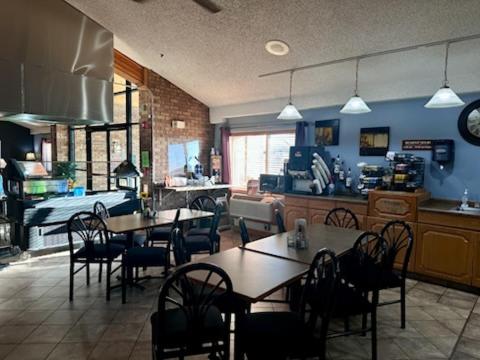 Fossil Creek Hotel & Suites 12/19