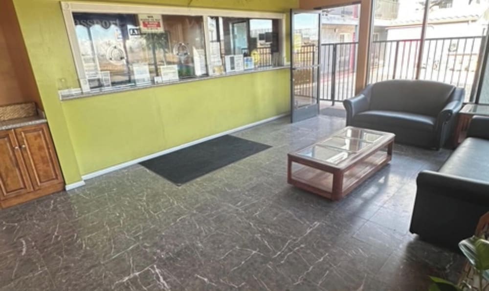 Heritage Inn And Suites 8/58