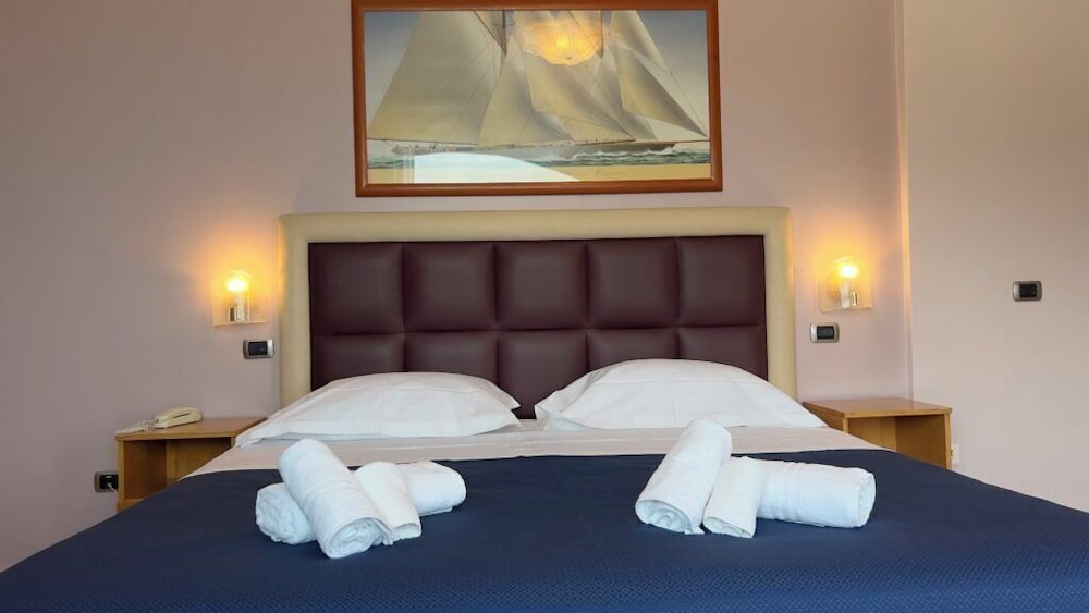 Bajamar Beach Hotel 18/49