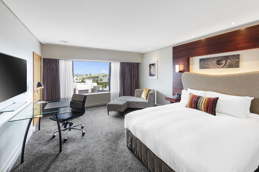 Crowne Plaza Auckland 30/77