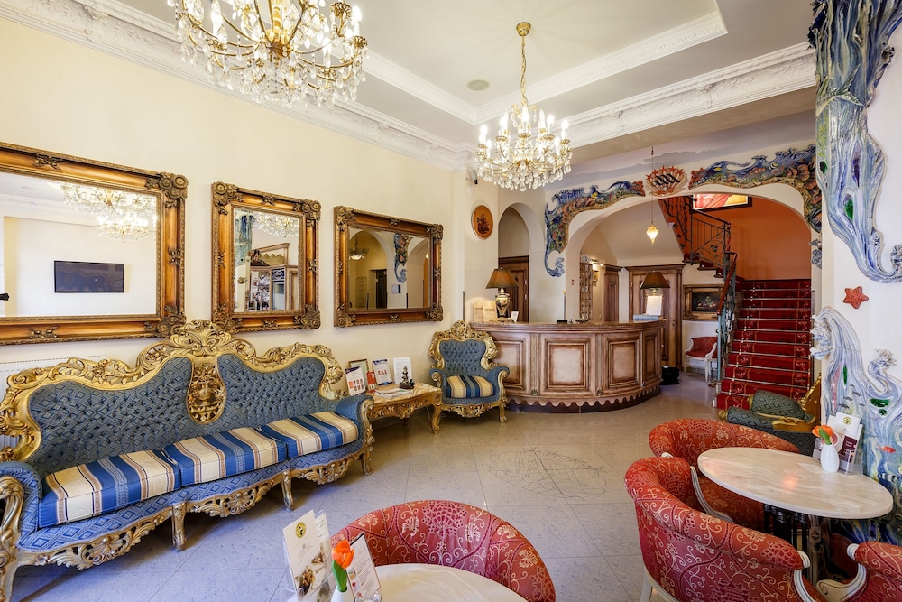 Boutique Spa Hotel Aqua Marina 54/68