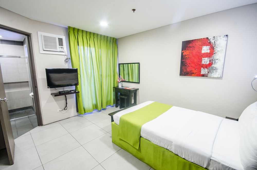 Jade Hotel Suites 11/66