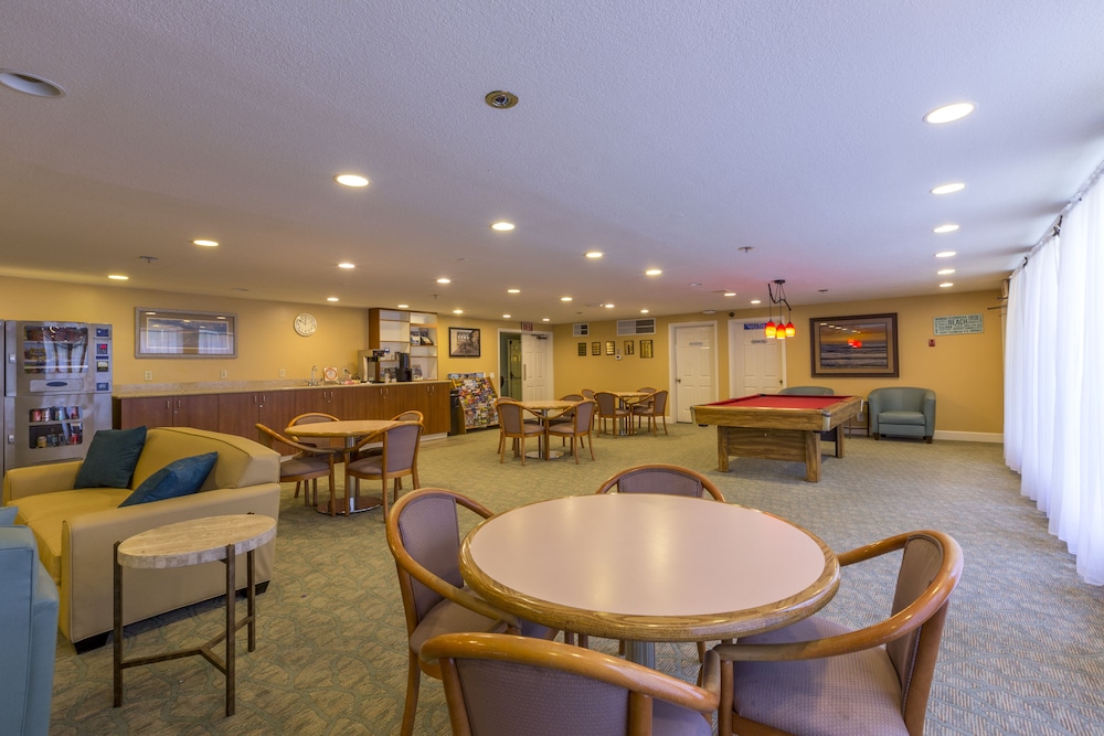 Capistrano Surfside Inn 67/83