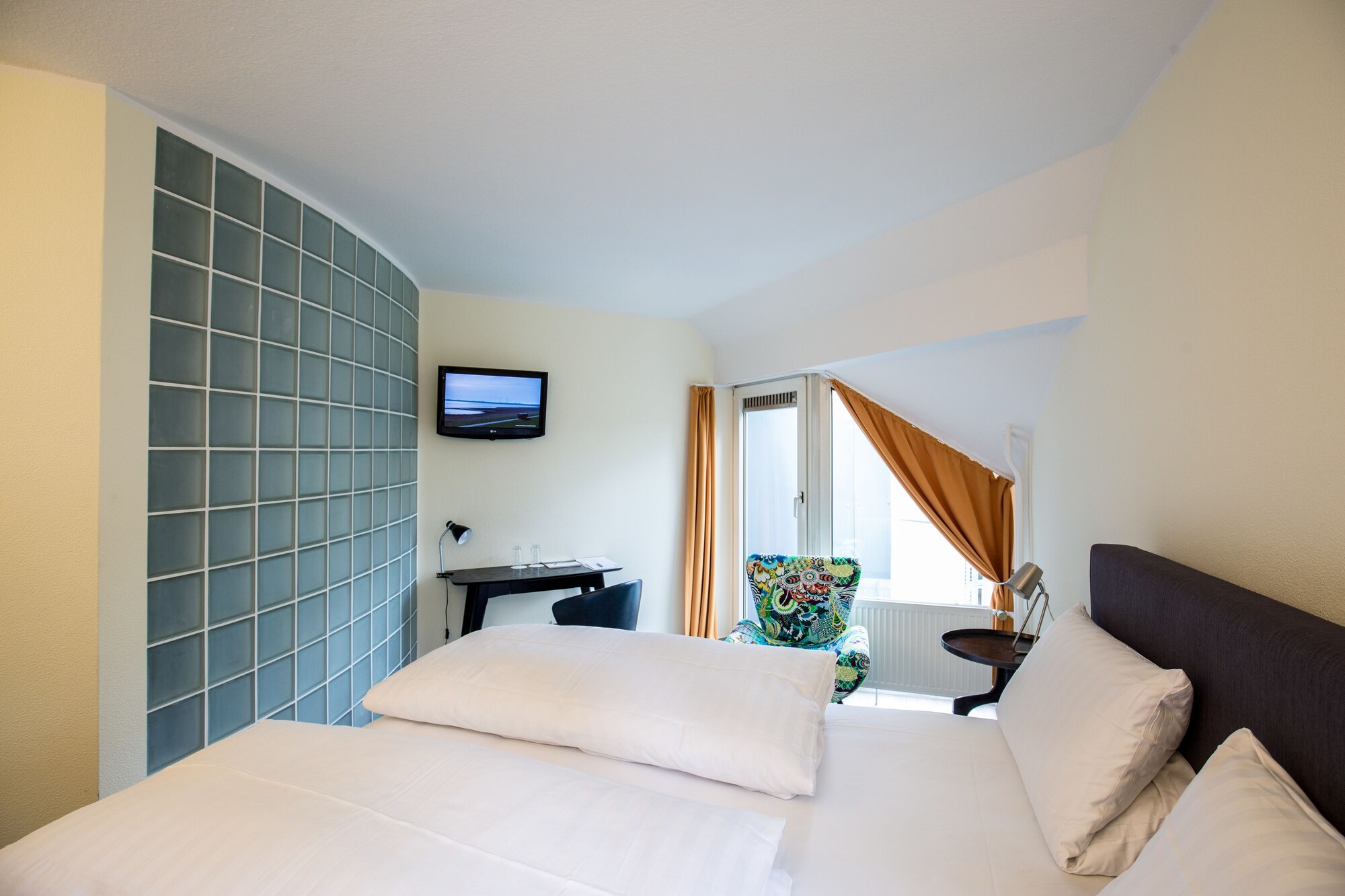 غرفة كومفورت بسرير كوين، Wald & Golfhotel Lottental 3/5