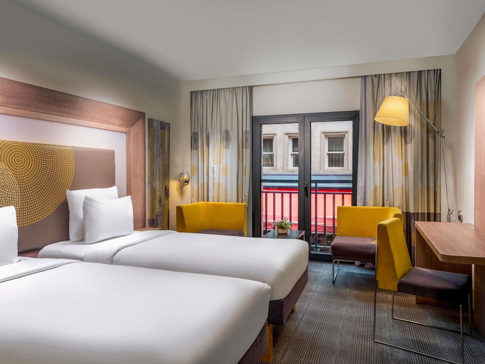 غرفة سوبيريور بسريرين منفصلين، Novotel Istanbul Bosphorus Hotel 3/10