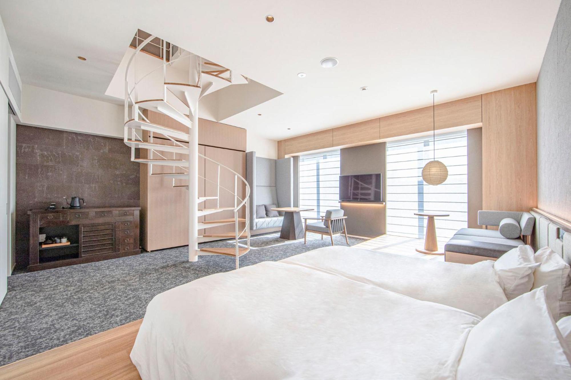 Park, Suite