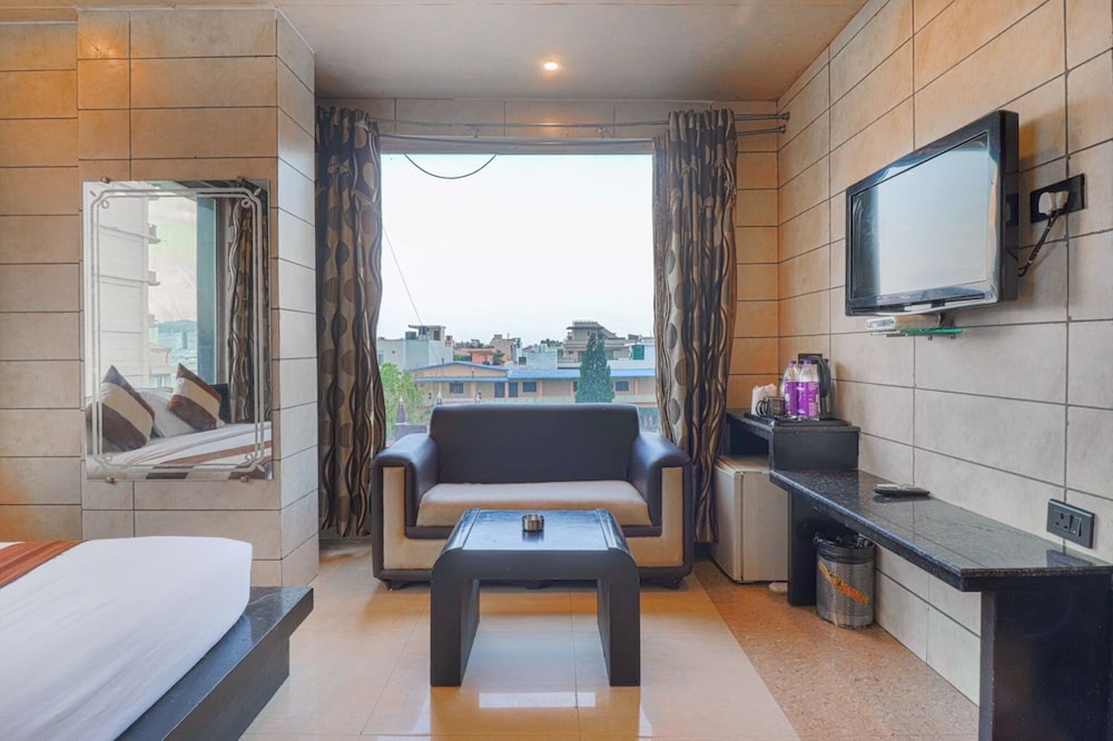 HOTEL GRAND SHIVA 22/50