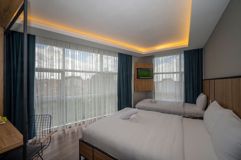 Corlu Dem Hotel 11/50