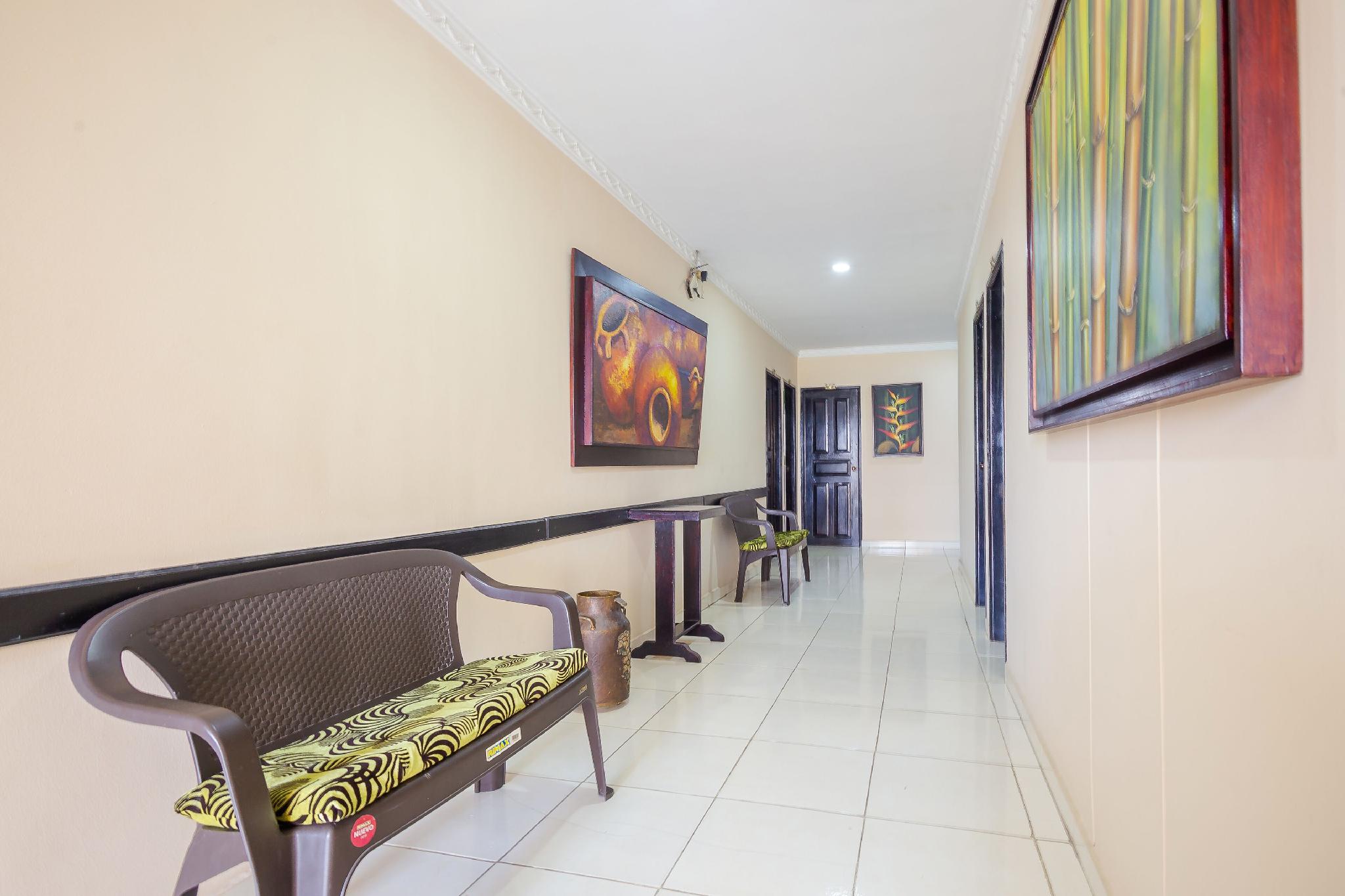Hotel Calarca 2 10/28
