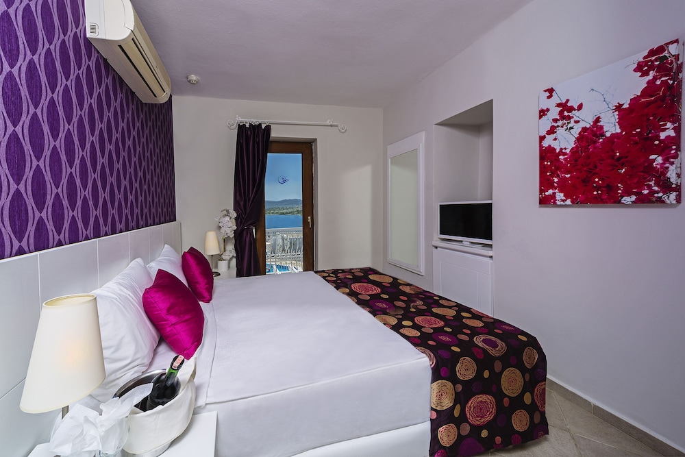 Riva Bodrum Resort - Adult Only +16 12/67