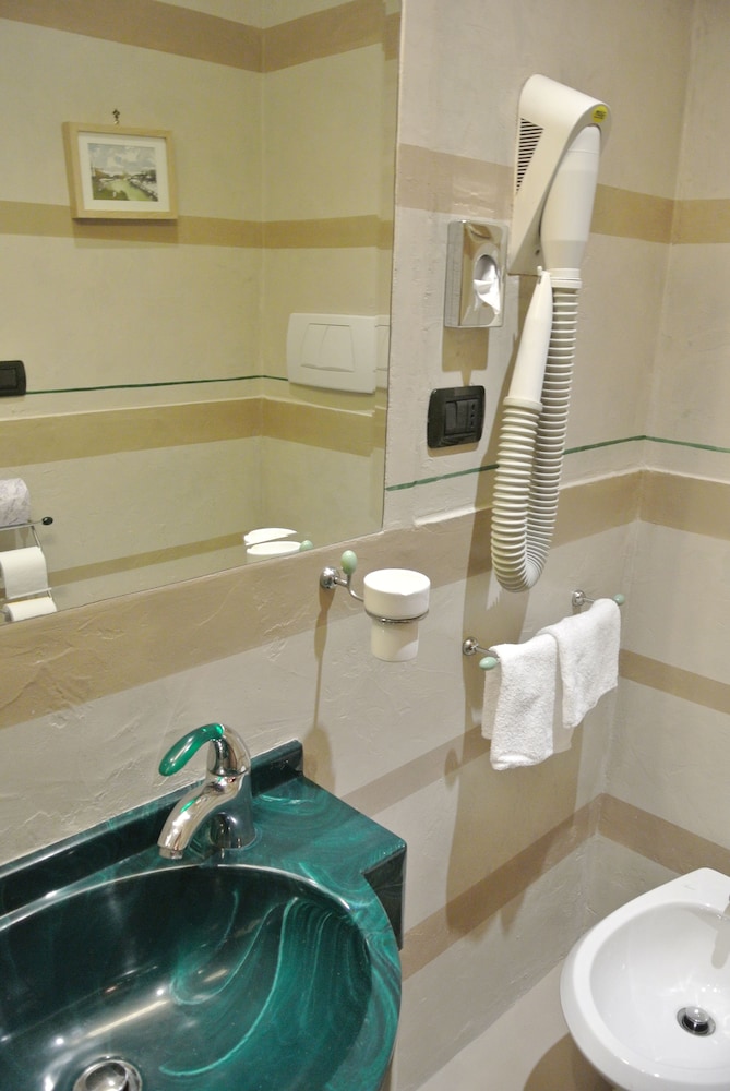 Hotel Kent Roma 10/63