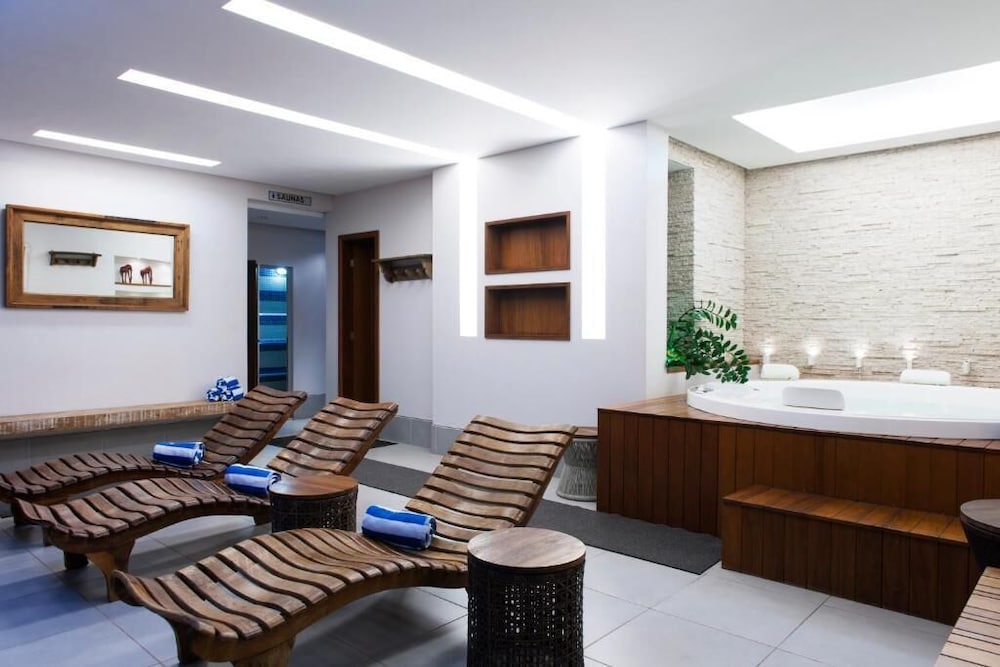 Hotel Pontal de Ubu 30/48