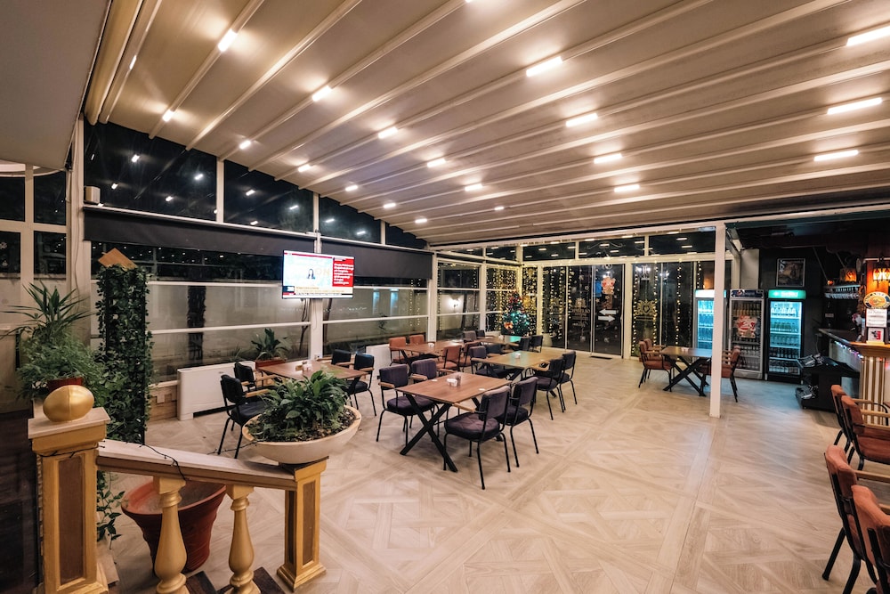 Olimpic Hotel 50/68