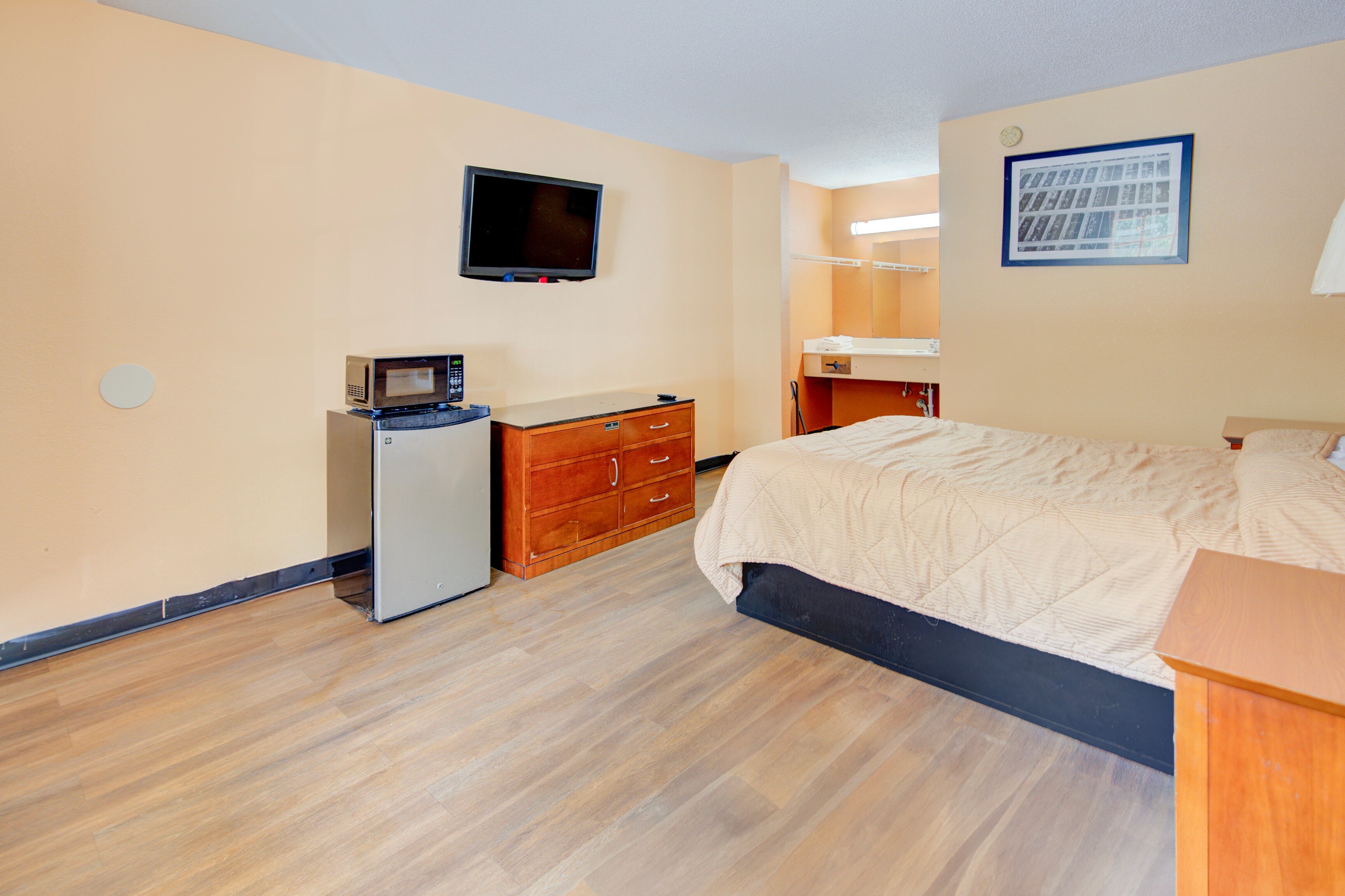 Hotel O Deluxe Inn Kingstree SC HWY 52 15/29