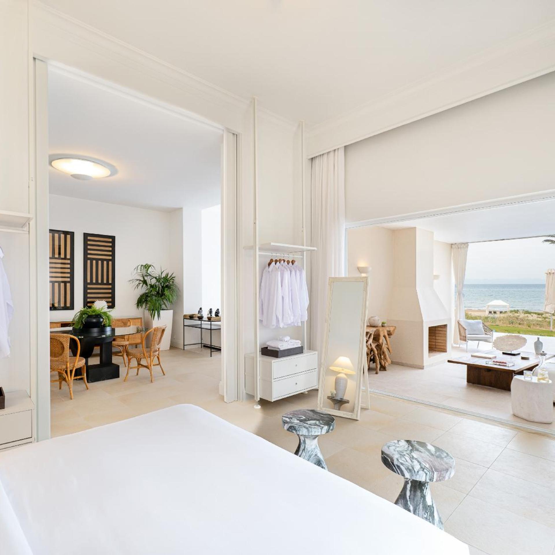 Presidential, Beach, Residence, King Bed