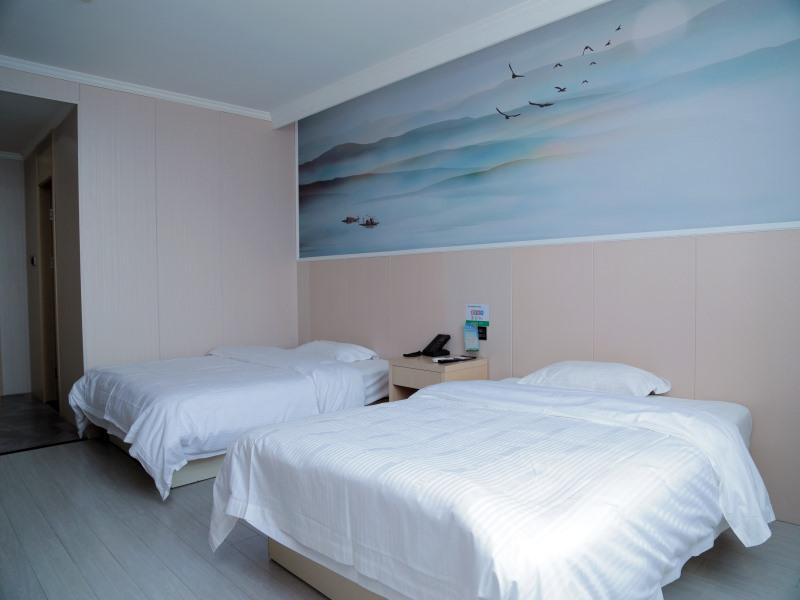 GreenTree Inn Yangzhou Wanda Plaza Baixiang Road Express Hotel 16/25