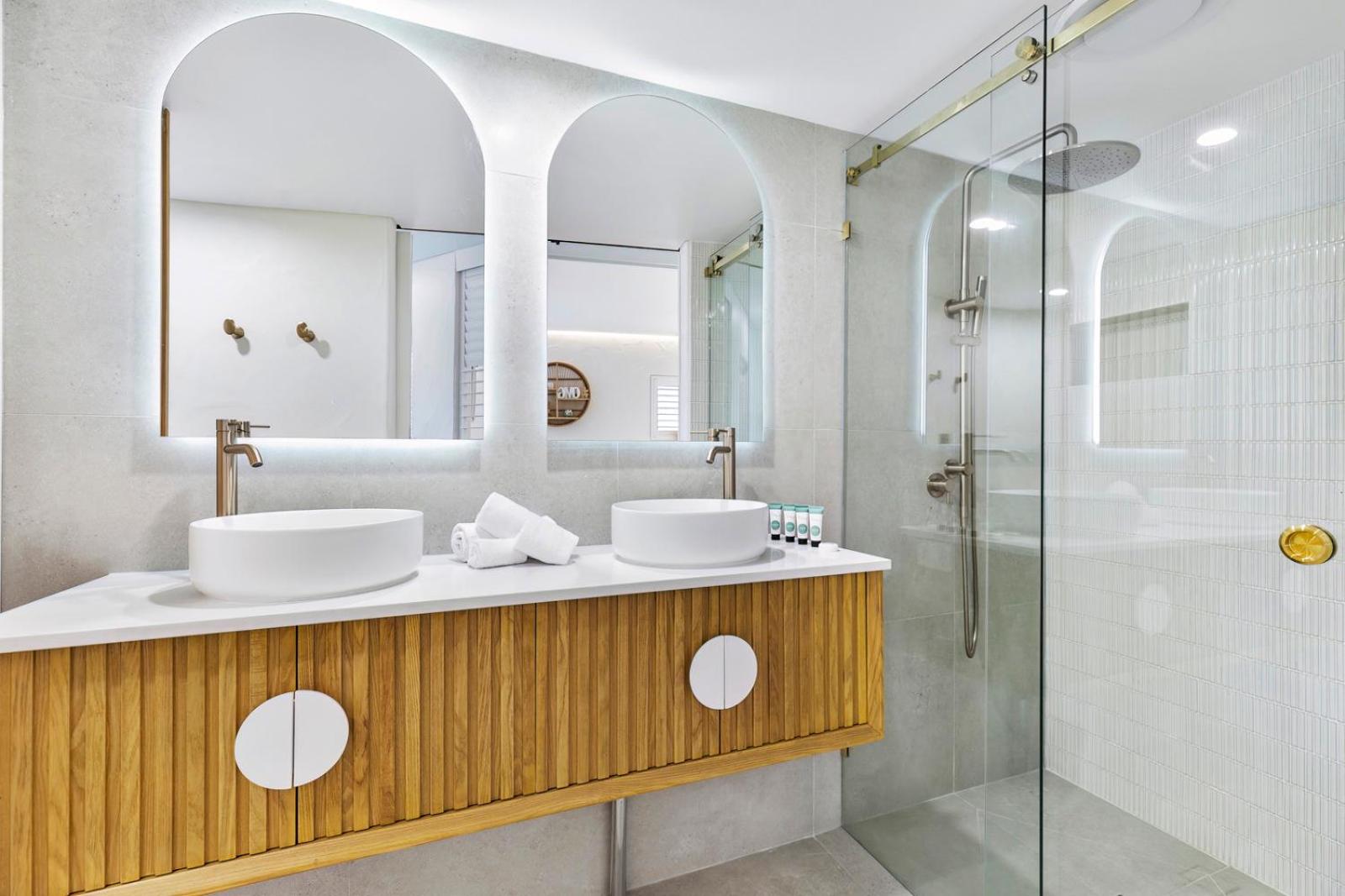بنتهاوس، NOOSA BLUE RESORT 5/10