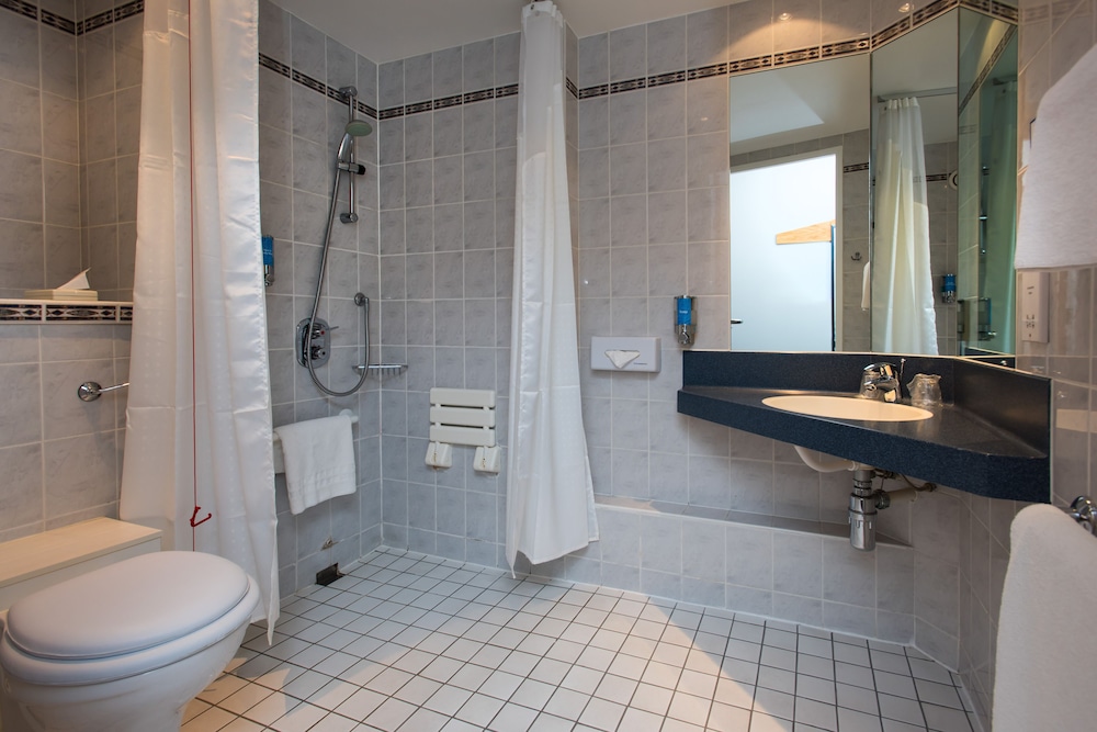 Holiday Inn Express Stirling 14/56