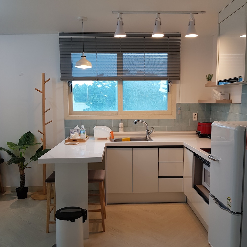 Bookchon Place Jeju 53/60