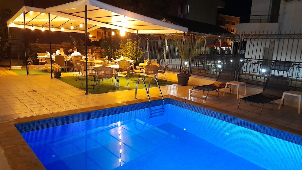 Hotel Saga 21/49