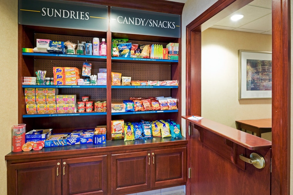 Staybridge Suites Cranbury-South Brunswick 10/75