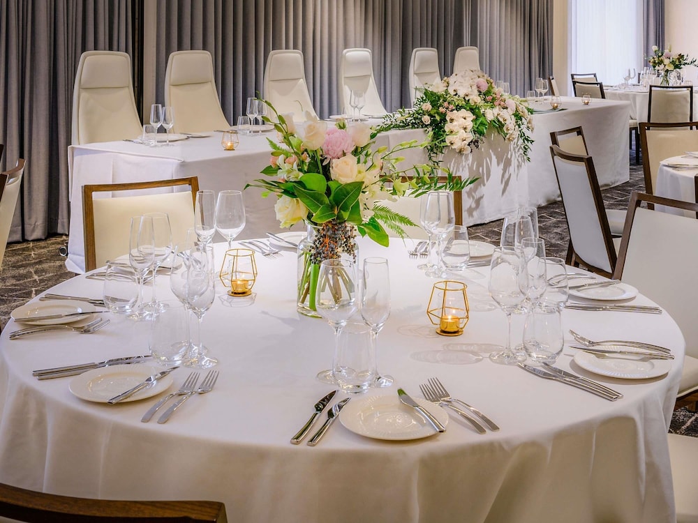 Movenpick Hotel Hobart 56/73