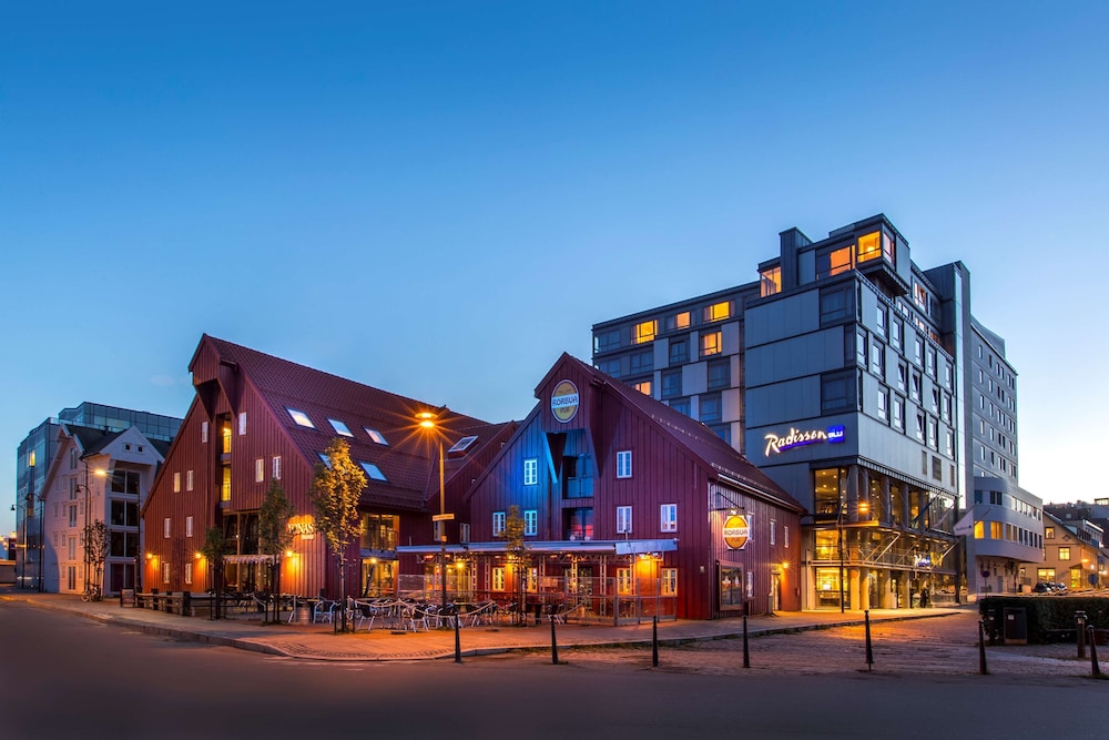 Radisson Blu Tromso 3/72