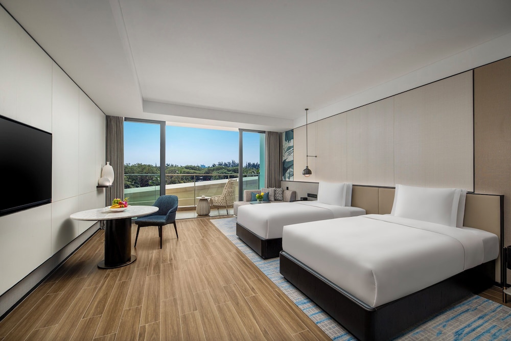 Standard, 2 Double Beds, Ocean Front, High Floor، Crowne Plaza Sanya Yazhou Bay by IHG 4/6