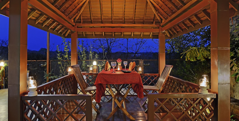 Lobby at The Fern Gir Forest Resort, Sasan Gir - A Fern Crown Collection Resort, Mendarda