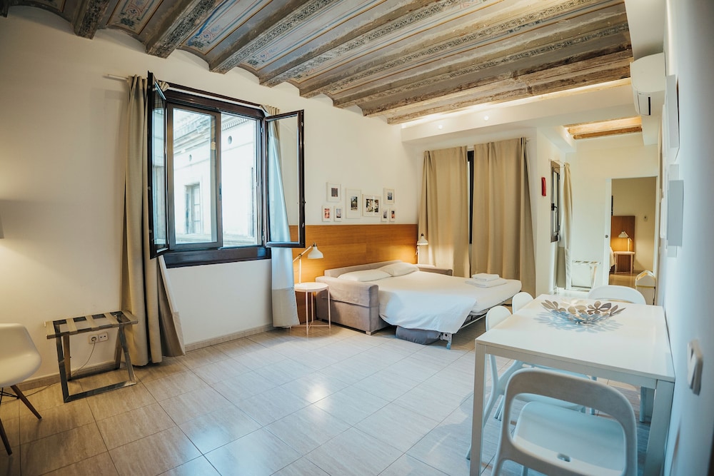 Rambla Bacardi Apartments 16/50