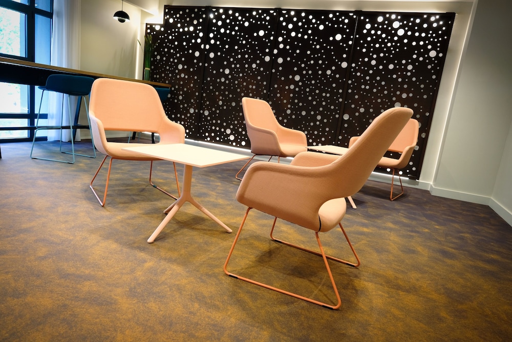 MERCURE PERPIGNAN CENTRE 33/68