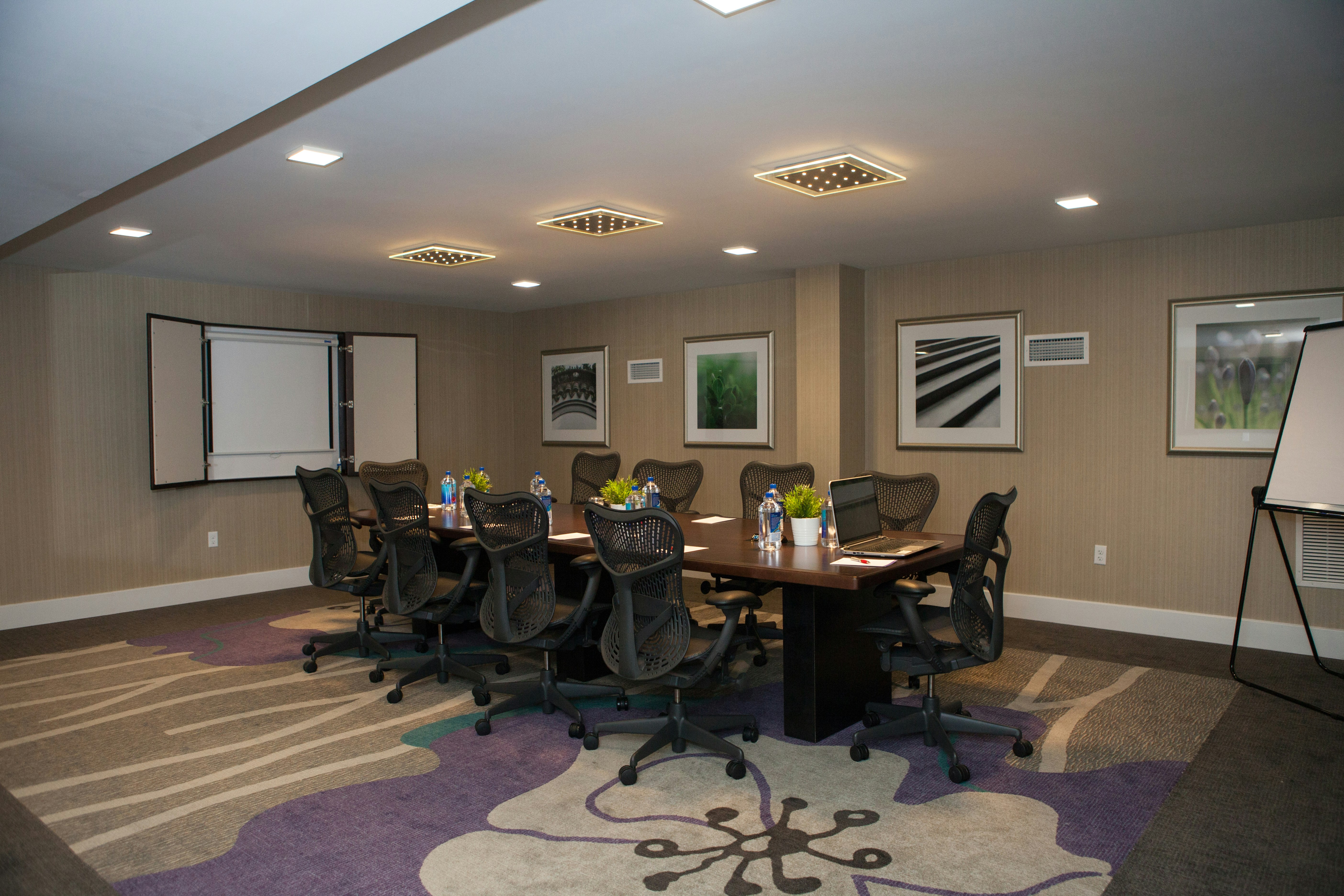 Hilton Garden Inn Springfield 52/76