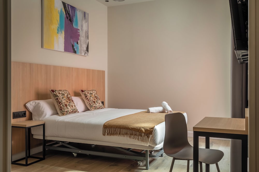 Aerohotel Barcelona Airport 24h 14/32