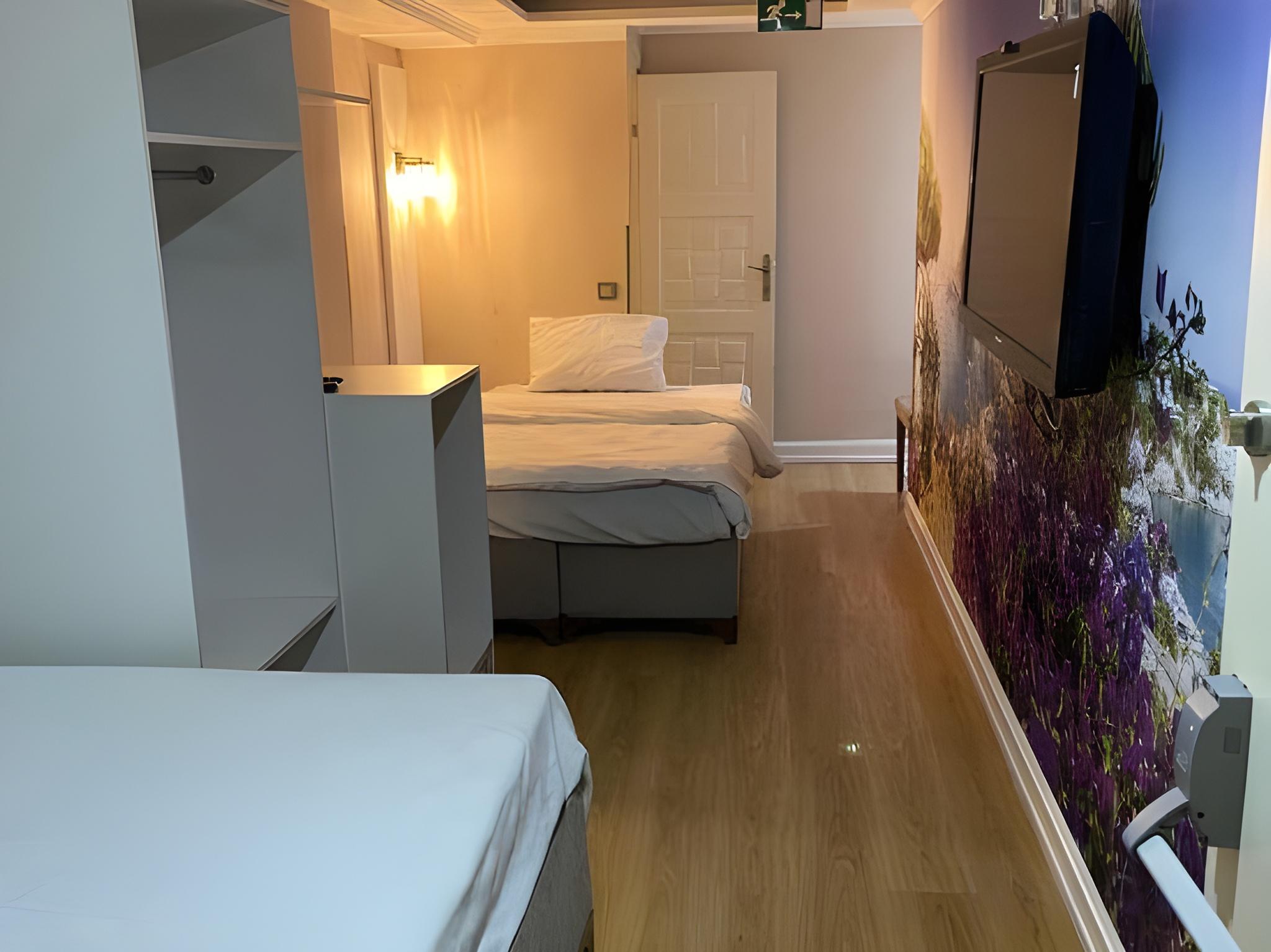Economy, Basement, Double Bed, No Window