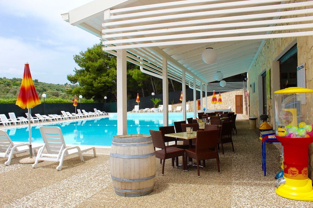 Villaggio Turistico Defensola 40/65